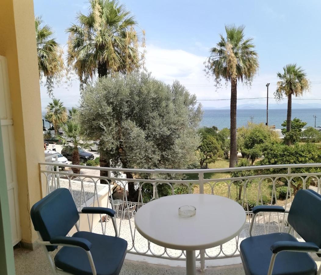 Nireus Hotel Néa Mákri Zewnętrze zdjęcie